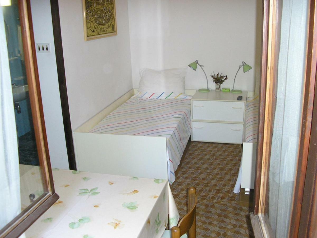 Apartments Mercep Ντουμπρόβνικ Δωμάτιο φωτογραφία